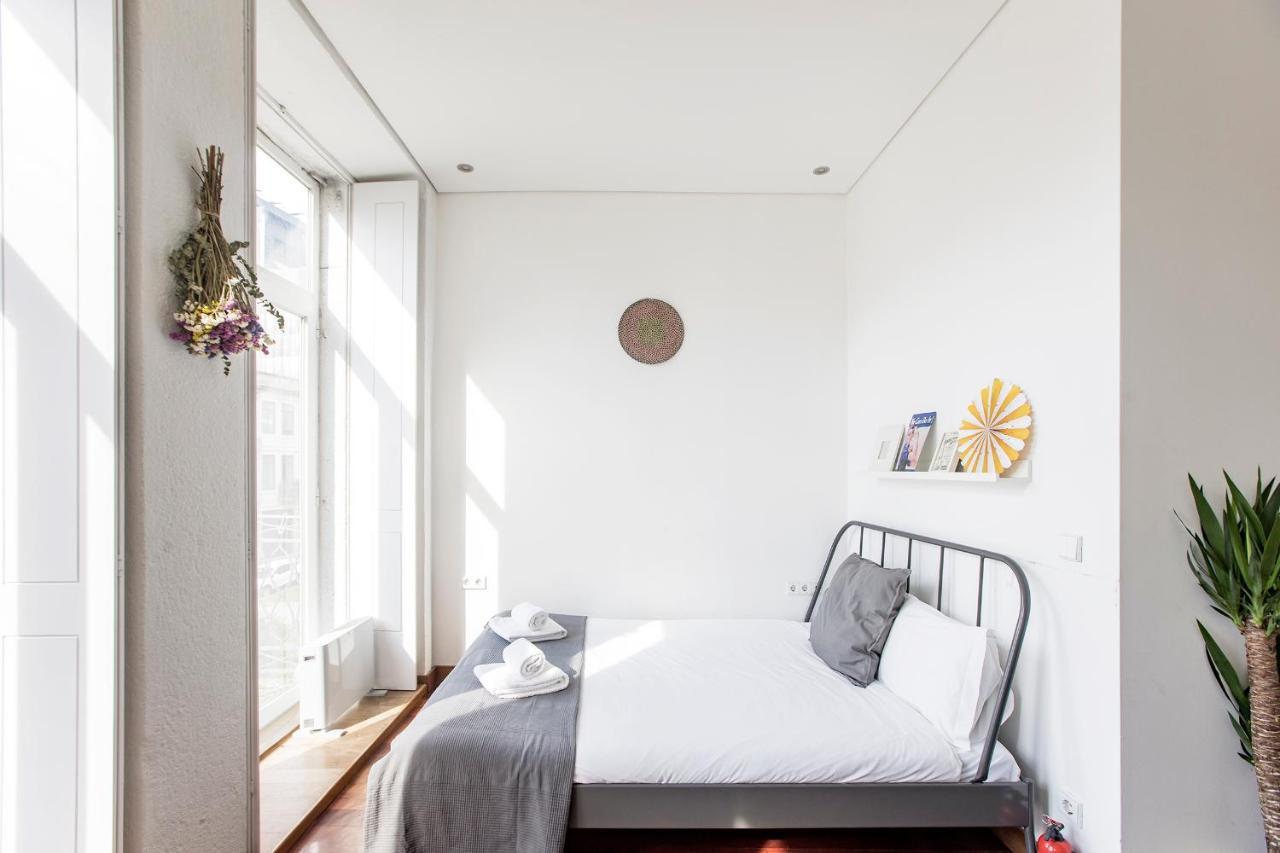Bonjardim Studio W/ Balcony By Lovelystay Porto Eksteriør bilde