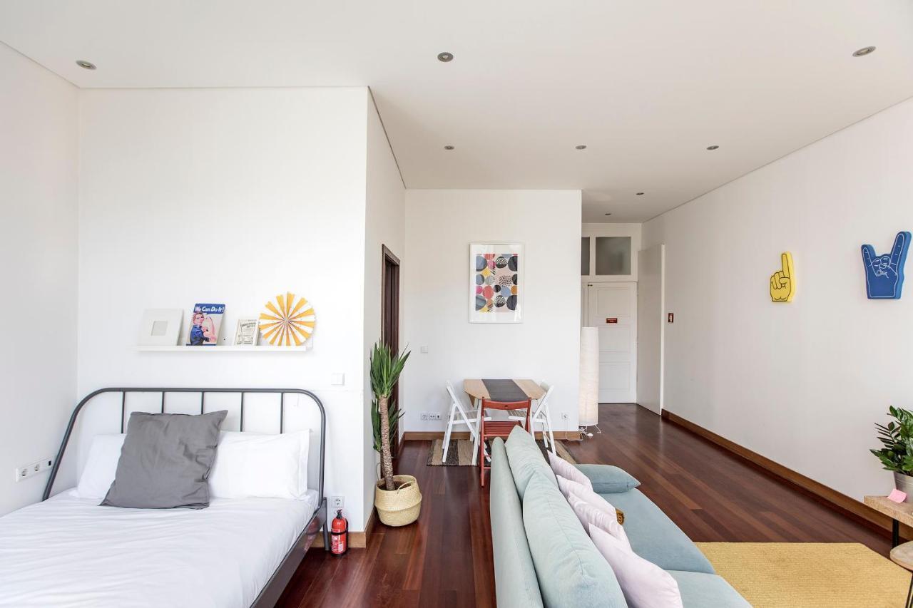Bonjardim Studio W/ Balcony By Lovelystay Porto Eksteriør bilde