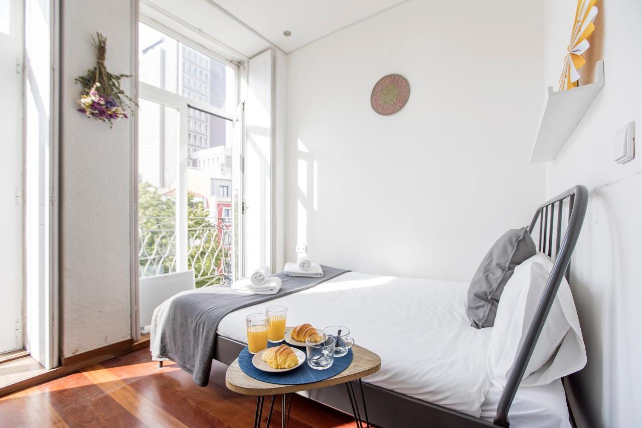 Bonjardim Studio W/ Balcony By Lovelystay Porto Eksteriør bilde