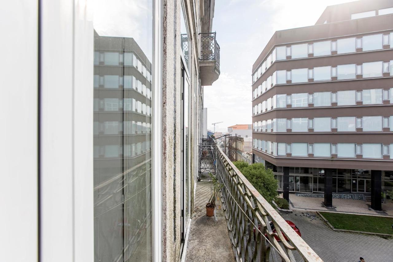 Bonjardim Studio W/ Balcony By Lovelystay Porto Eksteriør bilde
